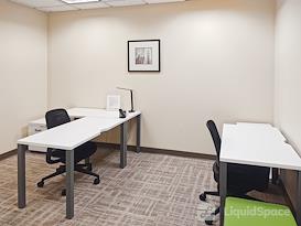 Regus | Savannah - 22 Bull St