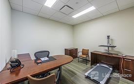 Carr Workplaces - Reston Town Center