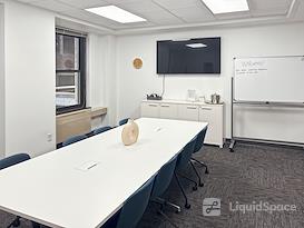 Regus | IN, Indianapolis - Meridian St