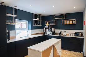 Wizu Workspace | Royal House