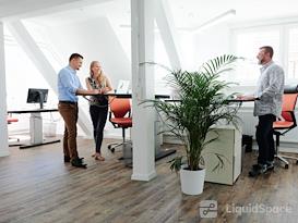 PROFITABLE coworking