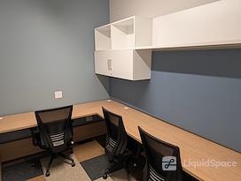Desk606