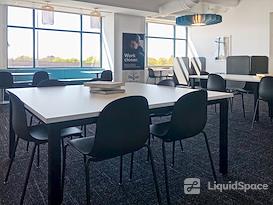 Regus | WI, Glendale - Bayshore Town Center