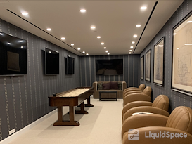 Jay Suites - Wall Street