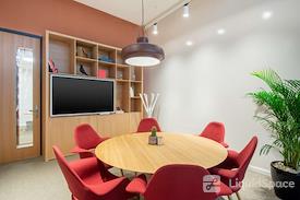 Regus | Madison - Heartland Trl
