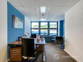 Regus | Zug, Metalli