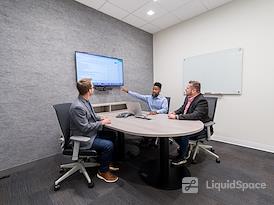 Expansive - Atlanta Perimeter Center