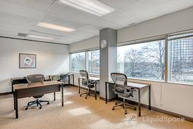 Regus | MI, Troy - Troy Liberty Center