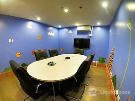 Regus | St. George Square