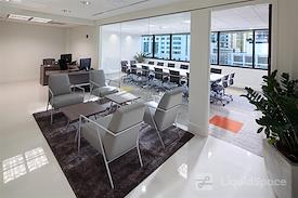 Group Office Space 24
