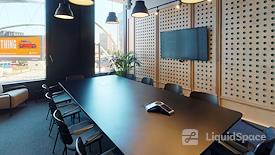 FORA | White Collar Factory 