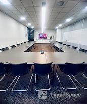 CorporateCubes.Co - 333 Collins