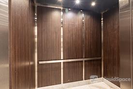 Bright and Private office – Ideal for Teams