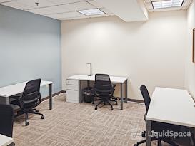 Regus | Savannah - 22 Bull St