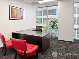 Regus | CA, Woodland Hills - Ventura Blvd.