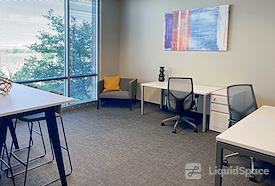 Regus | Legacy Town Center