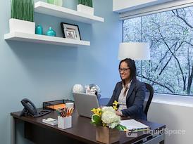 Regus | Plaza II