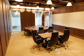 Roam Peachtree Corners