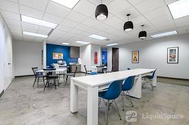 HQ | WI, Brookfield - Brookfield Square