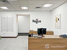 Regus | MN, Bloomington - 4470 W 78th Street Cir