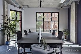 Colony | One Silk St