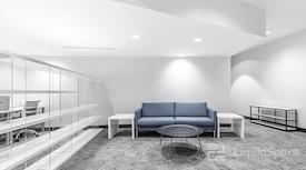 Regus | Deerfield Commons I