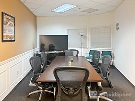 Regus | New Hampshire, Bedford - Independence Place