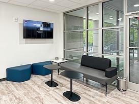 Regus | 3300 Gateway Centre Blvd