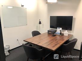 Industrious - 9th and Congress