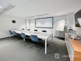 Regus | Paris, Rosa Parks