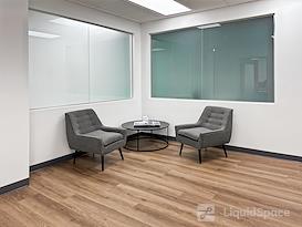 Regus | IN, Indianapolis - Meridian St