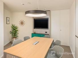 SPACES | Vienna, Icon Central Station