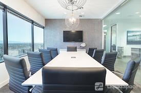 (HBP) Huntington Beach Plaza