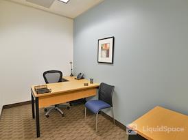 Regus | Downtown Wells Fargo Tower