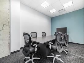Regus | South Loop Roosevelt