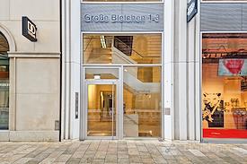 Signature | HAMBURG, SIGNATURE Jungfernstieg