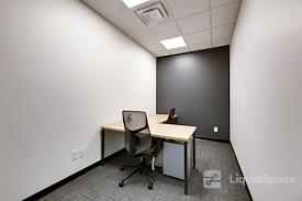 Venture X | Oakville - South Oak Junction