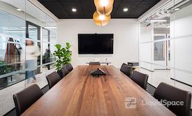 Industrious - Carmel City Center - 750 Veterans Way