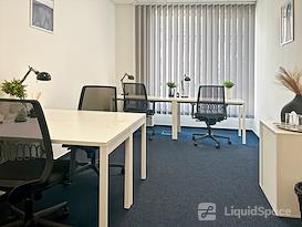 HQ | Budapest, F99 Office