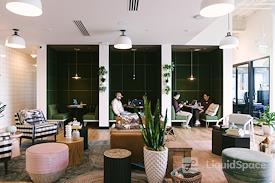 WeWork | 200 Spectrum Center