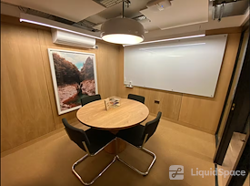 WeWork | 17 St Helen's Pl