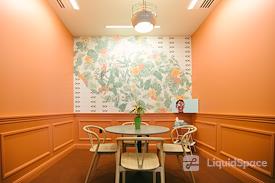 WeWork | 200 Spectrum Center