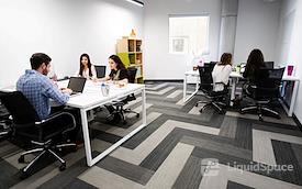 Regus | IL, Schaumburg - McConnor Pkwy