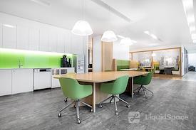 Regus | Sendai, Kurax