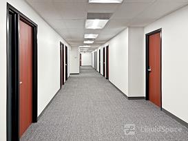 Regus | Irving - 320 Decker Drive
