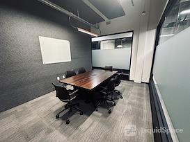 560 Flex by Cummins Station