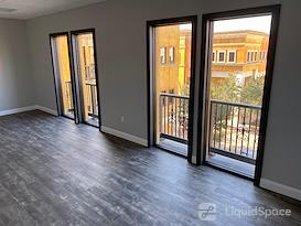 Easy Work Space (Venus)