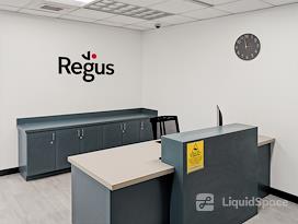 Regus | NC, Hickory - Tate Blvd