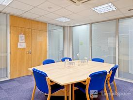 HQ | Portchester, Castle Court