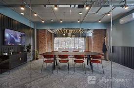 Colony | One Silk St